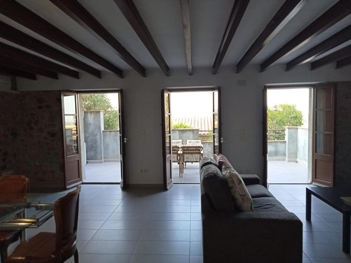 L'Horitzo I Apartment Llado Ngoại thất bức ảnh