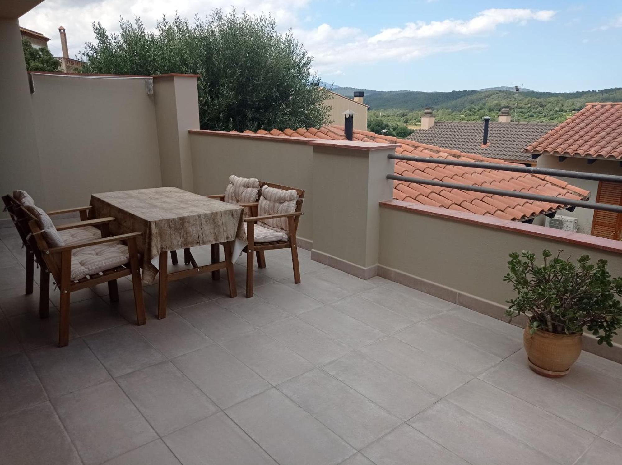L'Horitzo I Apartment Llado Ngoại thất bức ảnh